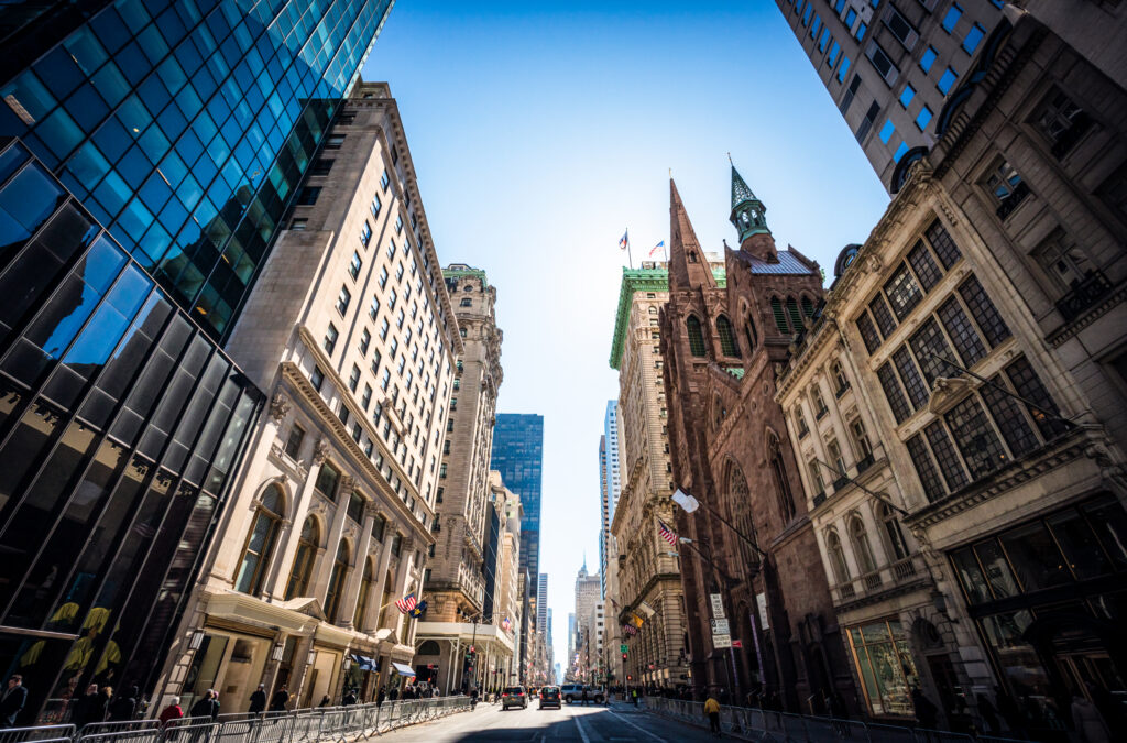 Private chauffeur tour along Manhattan’s Fifth Avenue corridor featuring iconic landmarks and city views