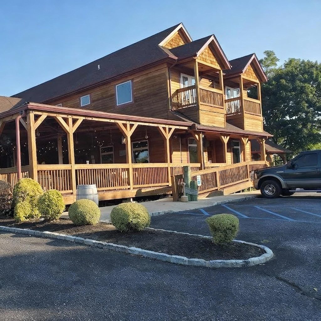 Winery house with outdoor deck at Jason’s Vineyard on the North Fork of Long Island during a private chauffeured wine tour.